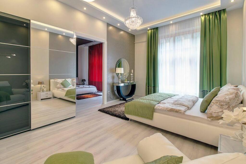 Super Central Apartment Budapeste Exterior foto